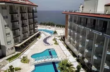 هتل رامادا سوئیت کوش آداسی